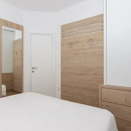 Casa Mia - & * Koper