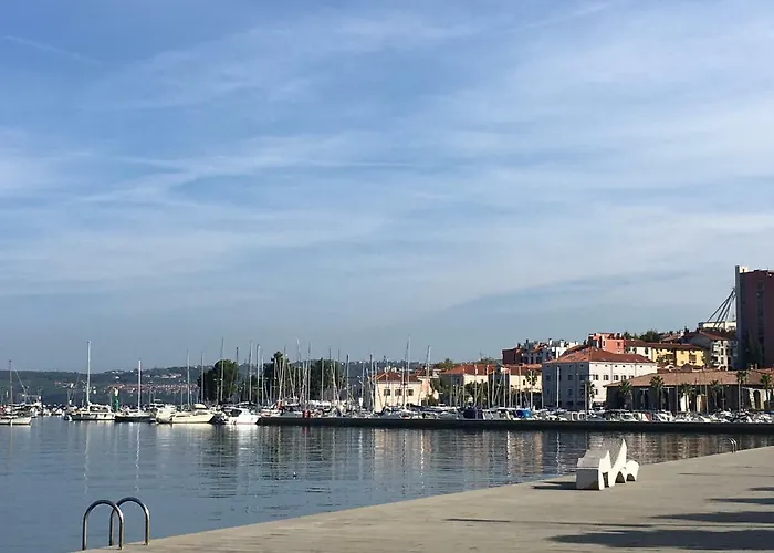 Casa Mia - & * Koper